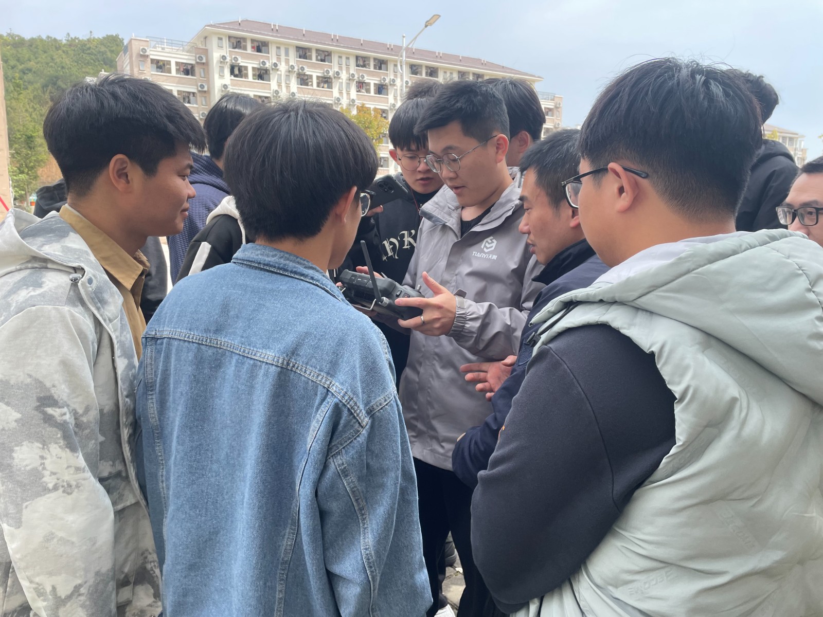 图片1.jpg